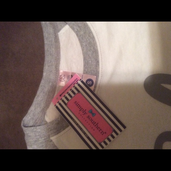 NWT Simply Southern Small 3/4 length T-shirt - Picture 3 of 8